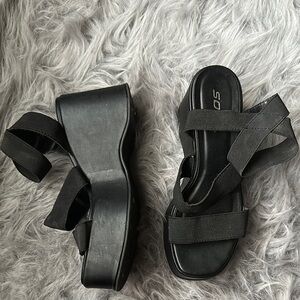 Sleek Black Platform Heels with Wedge Sole